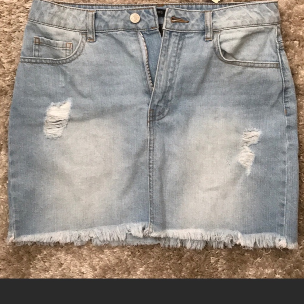Forever 21 denim skirt